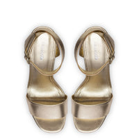 Dolly Sandal In Gold Metallic Leather