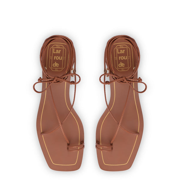 Portofino Flat Sandal In Caramel Leather