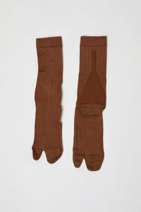 Drogheria Crivellini Viscose Tabi Socks in Camel