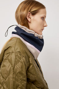 Elmer Fleece Reversible Neck Warmer in Beige and Navy