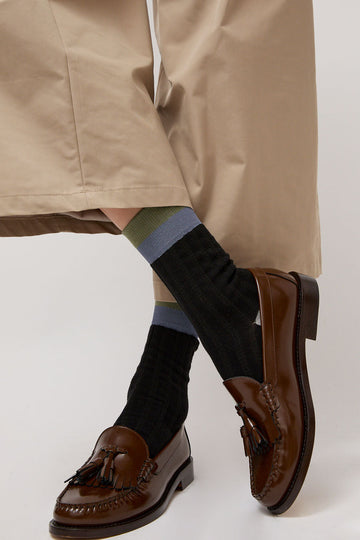 Exquisite J Colorblock Socks in Black