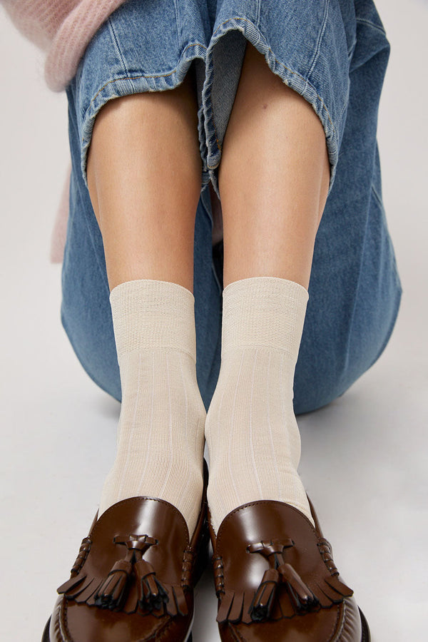 Exquisite J Short Cotton Viscose Socks in Cream