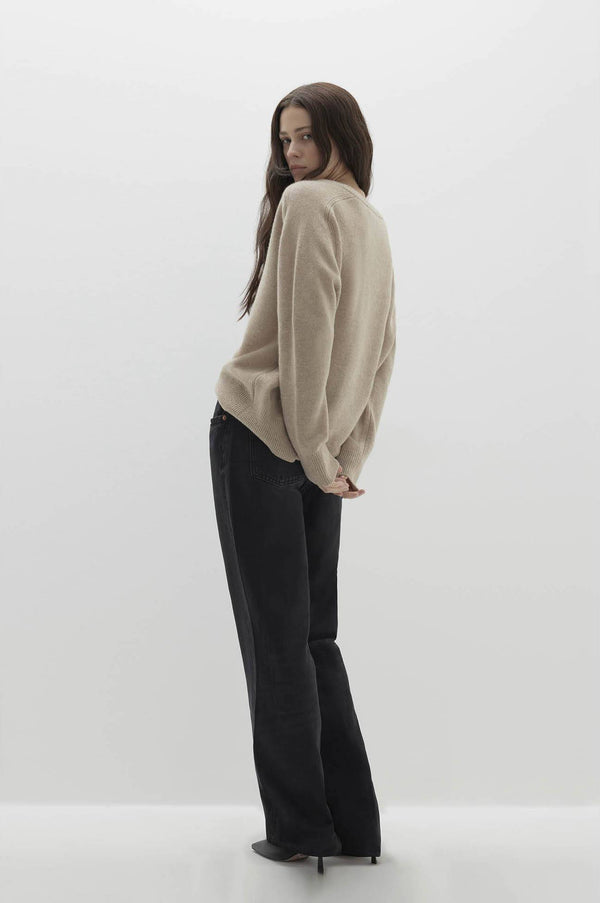 SYDNEY V-NECK CASHMERE SWEATER