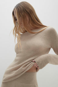 ADDY CREWNECK CASHMERE SWEATER