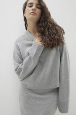 SLOANE CASHMERE CREWNECK SWEATER