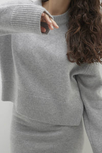 SLOANE CASHMERE CREWNECK SWEATER