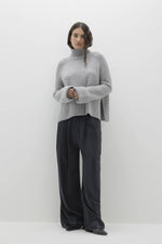 ISABELLA CASHMERE TURTLENECK SWEATER