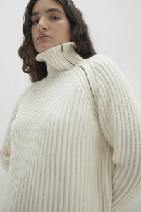 ARYANA CASHMERE TURTLENECK SWEATER