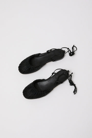 Hereu Mantera Sandal in Black