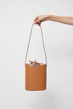 Il Bisonte Roseto Bucket Bag in Naturale