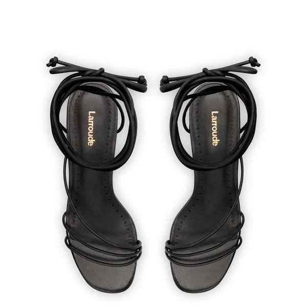 Sara Sandal In Black Leather