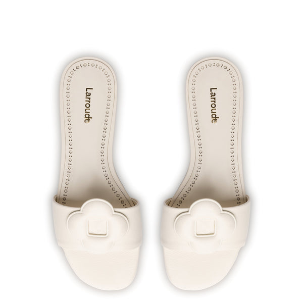 Flora Flat Mule In Ivory Leather