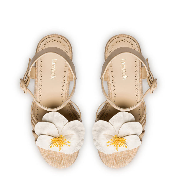 Magnolia Wedge In Ivory Leather