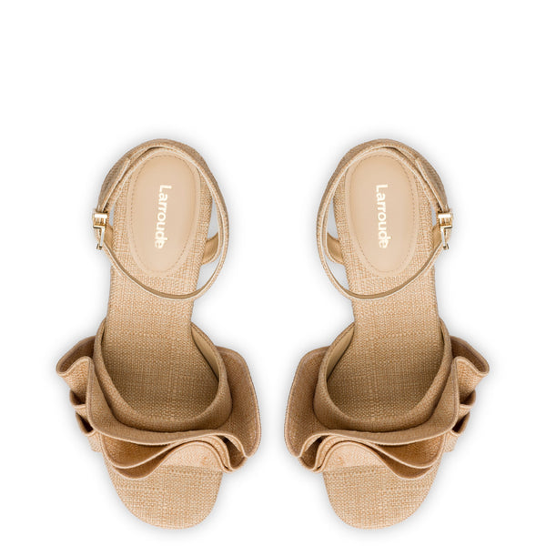 Selena Ruffle Sandal In Beige Raffia