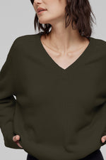 SYDNEY V-NECK CASHMERE SWEATER