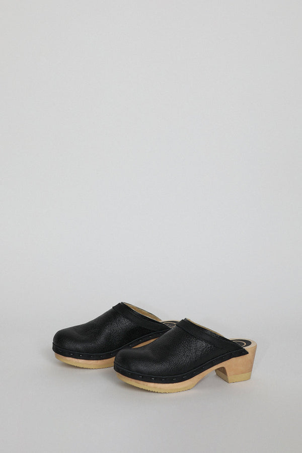 No.6 Dakota Shearling Clog on Mid Heel in Ink Aviator