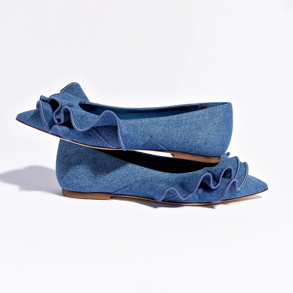 Lee Ruffle Flat In Blue Denim